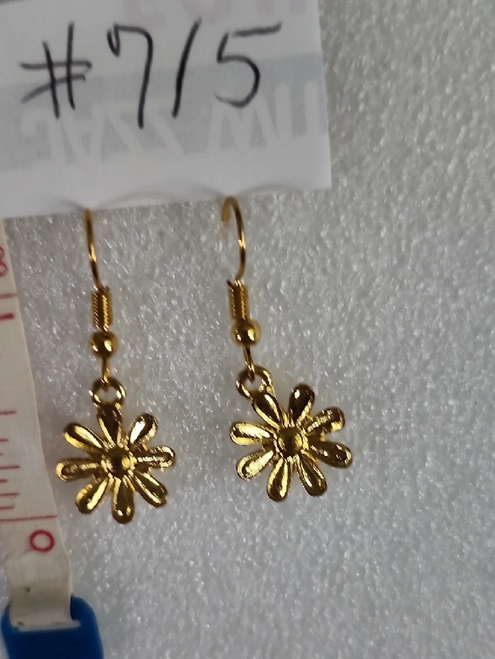 Hand Crafted Gold Floral Daisy Drop Earrings - Picture 5 of 5